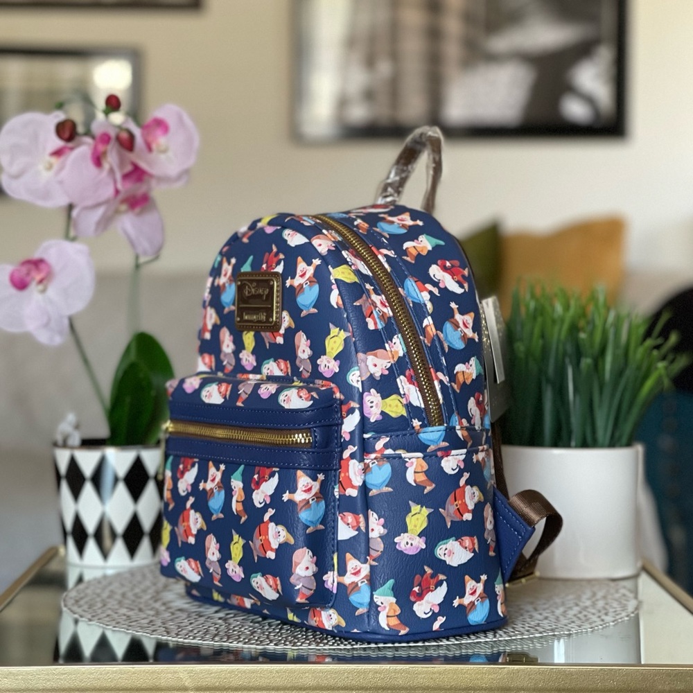Loungefly Seven Dwarfs Mini Backpack - Picture 2 of 4